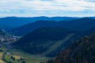 Blick auf Menzenschwand mit Alpen