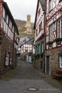 Monreal mit Blick auf die Philippsburg