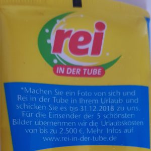 Ein Foto von sich und Rei in einer Tube zu machen - wer soll das schaffen?