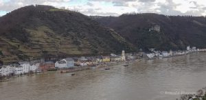 Rheinhochwasser bei St. Goarshausen