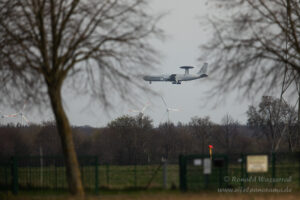 AWACS im Lande-Anflug auf Nörvenich