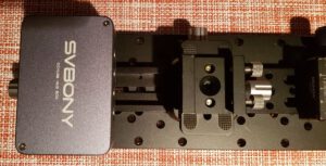 EAF an DSLR-Objektiven - Svbony-Verteiler auf Doppelklemme befestigt